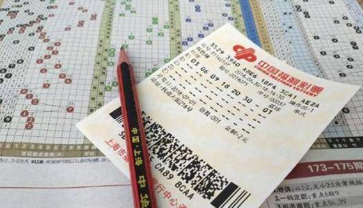白小姐三码三期必中一期，揭秘彩票背后的秘密与策略白小姐三码中得